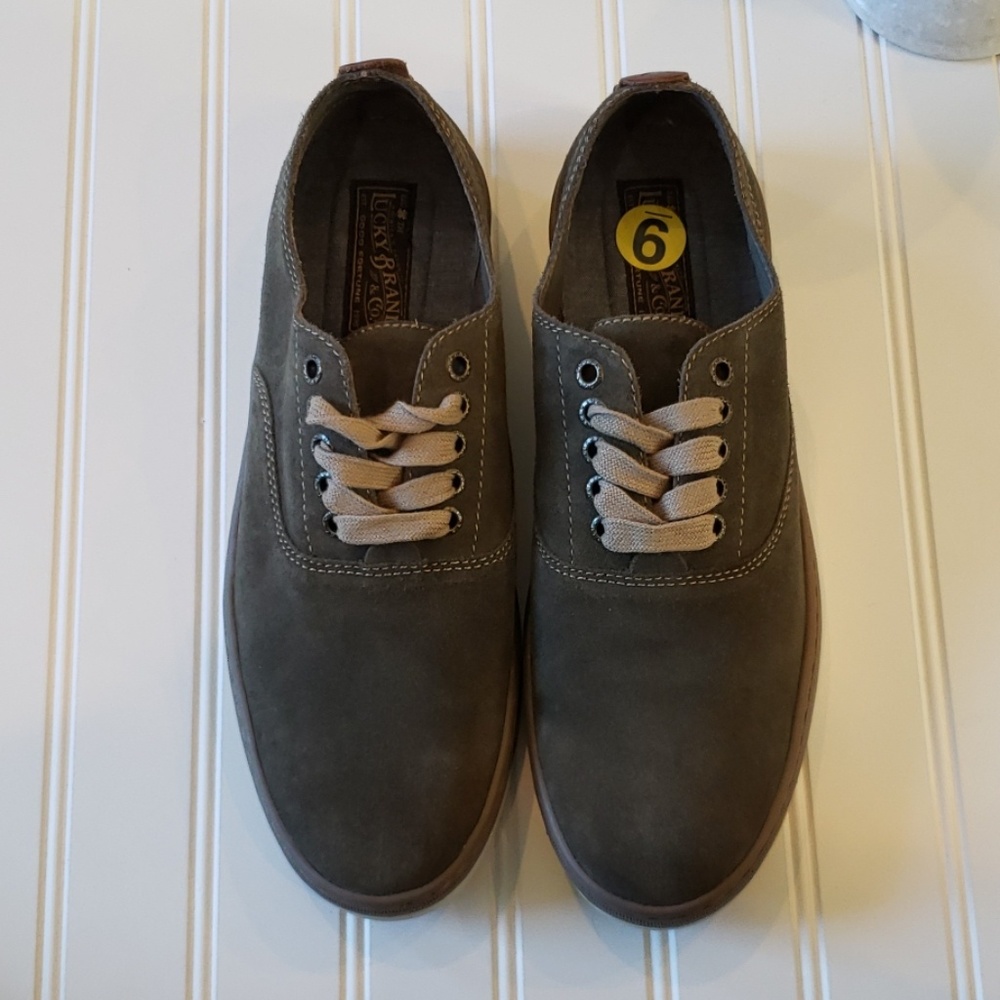 NWT Lucky Brand olive green shoes